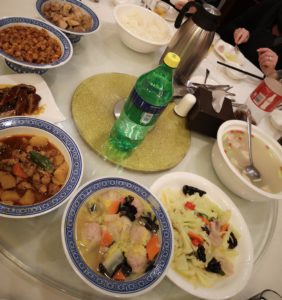 Repas typique à Shanghai